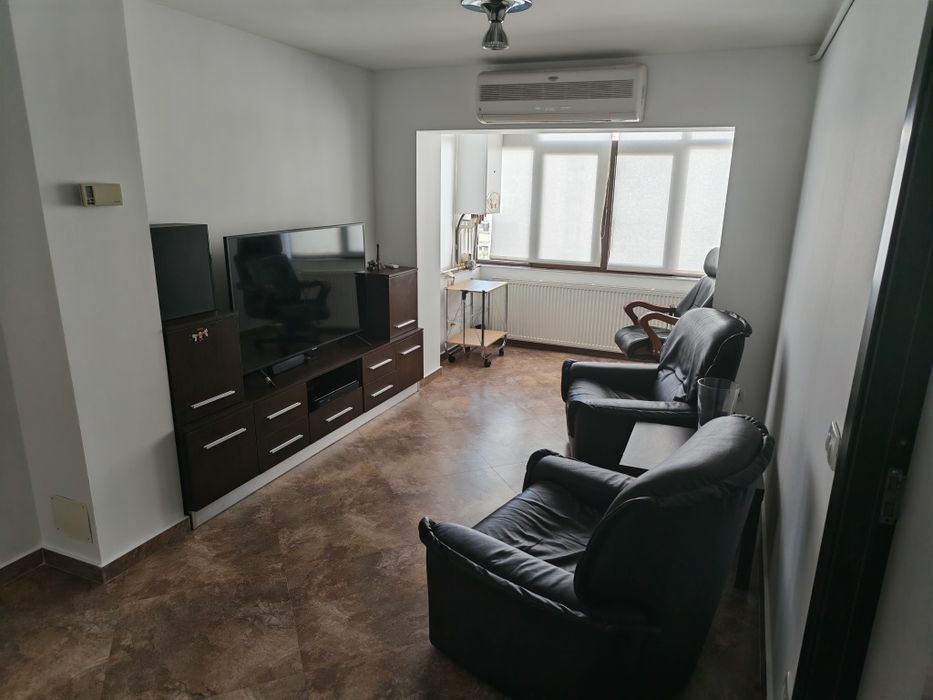 ofer apartament 3 camere Balș spre închiriere