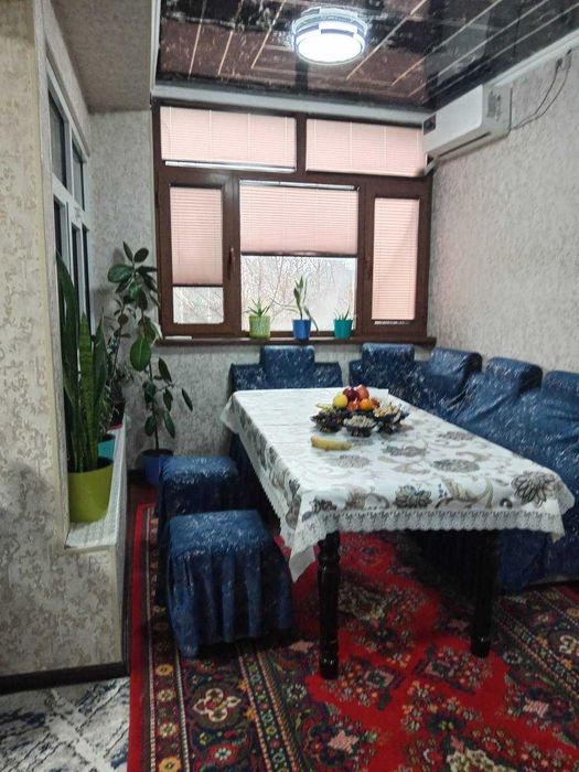 Продаётся 5ти комн. квартира в Учтепинском р-не Хокимият Учтепа тумани