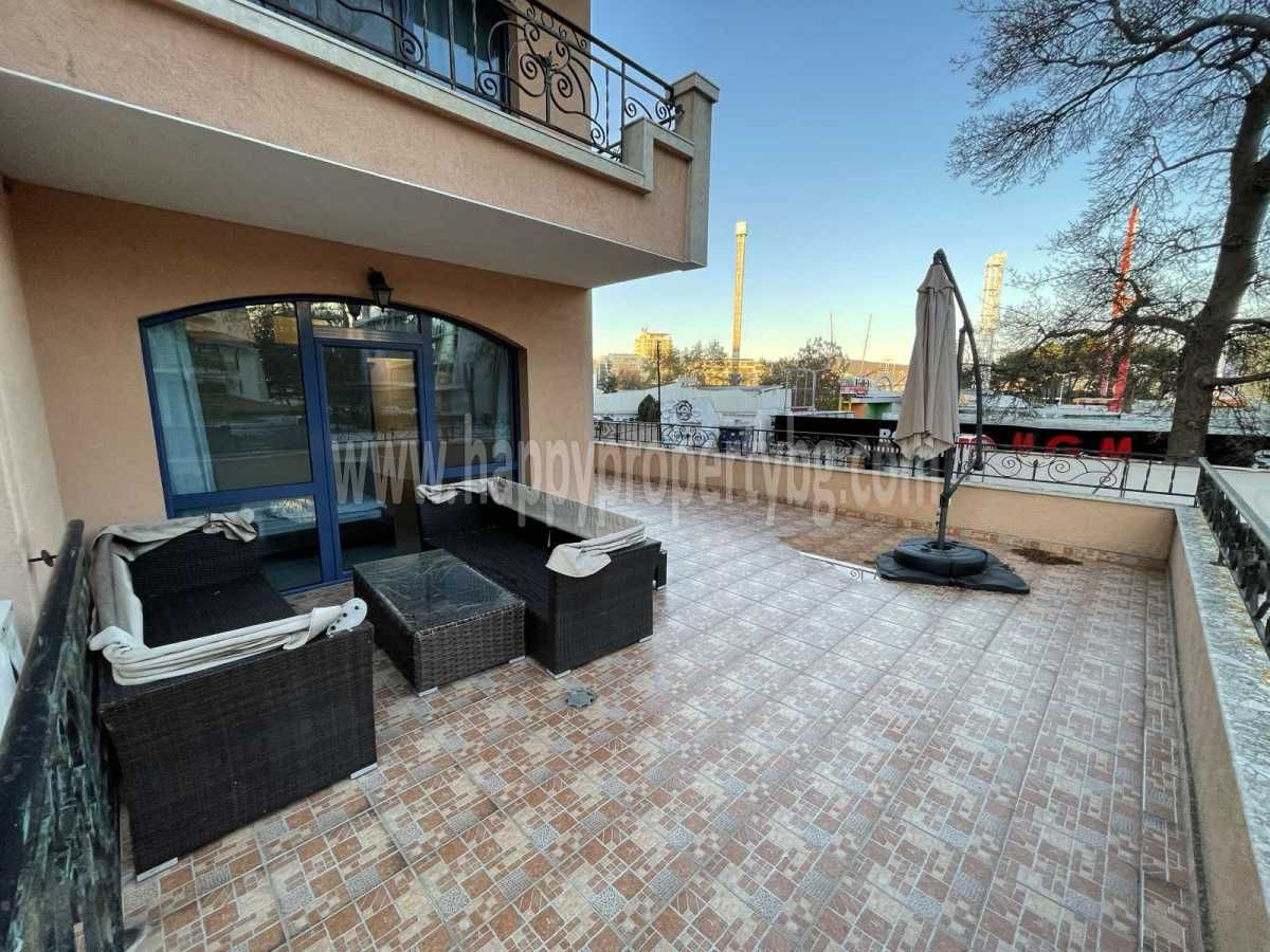Продава се Четиристаен апартамент в к.к. Слънчев бряг - 150 кв.м за 634 €/кв.м - Снимка #8