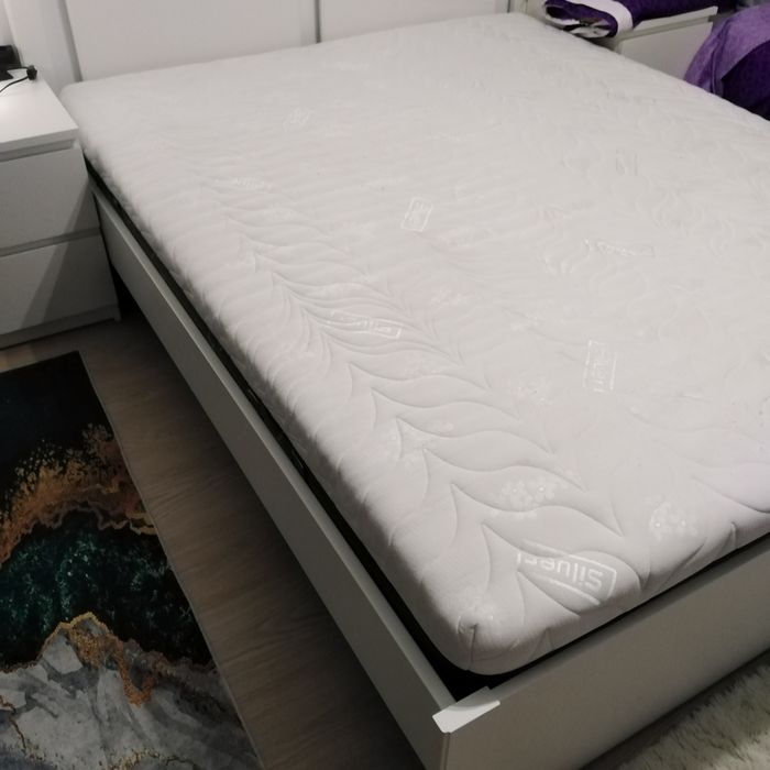 Saltea ortopedica reversibilă, cu strat de 8 cm spuma cu memorie ,160/