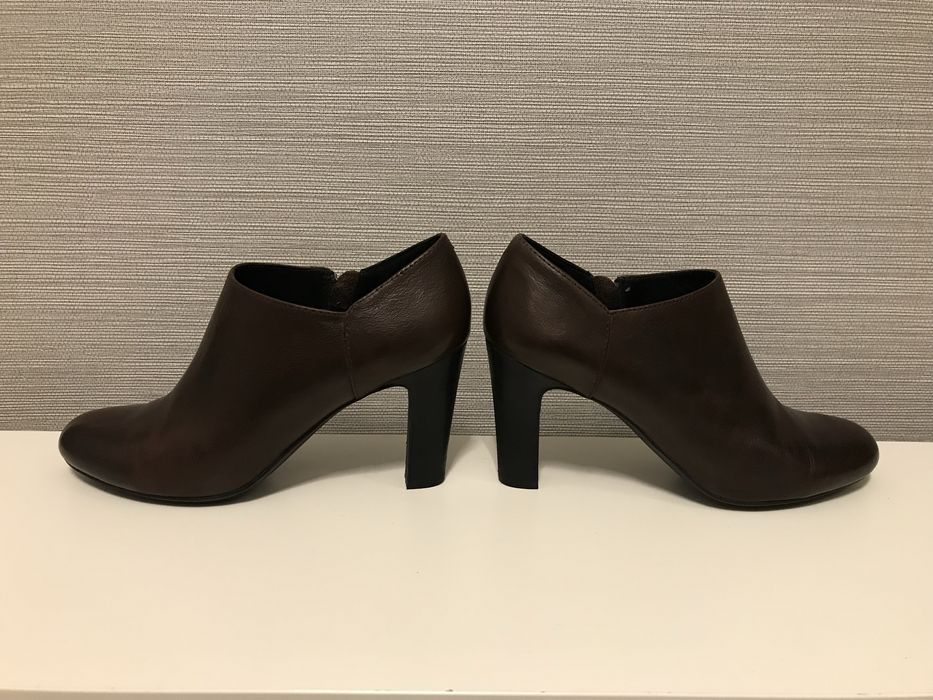 Ботуши естествена кожа н.40 черни