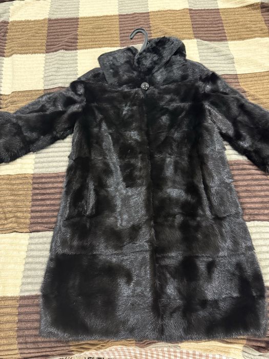 Продам норковую шубу