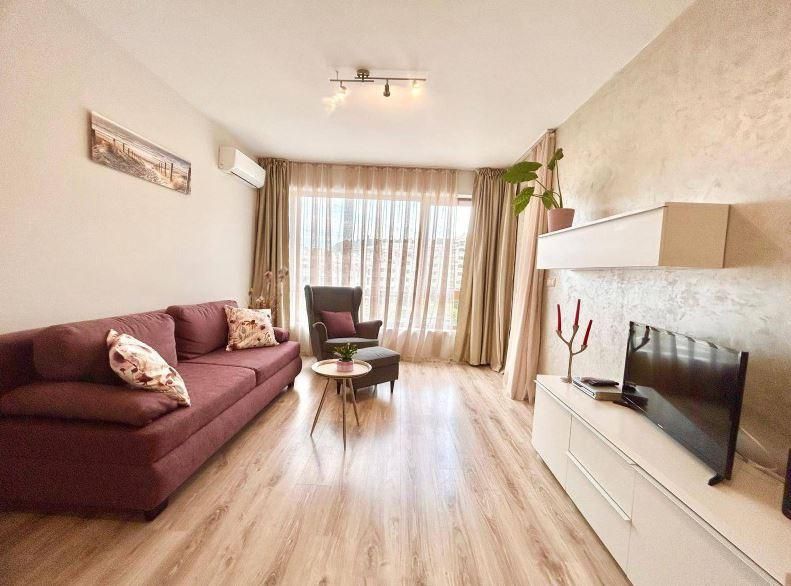 Дава се под наем Двустаен апартамент в Варна, Аспарухово - 68 кв.м за 500 € - Снимка #1