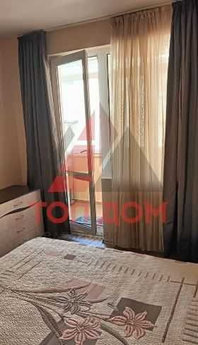 Дава се под наем Тристаен апартамент в Варна, Възраждане 1 - 70 кв.м за 459 € - Снимка #8