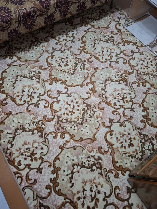 Продам палас 1,90х3 метра