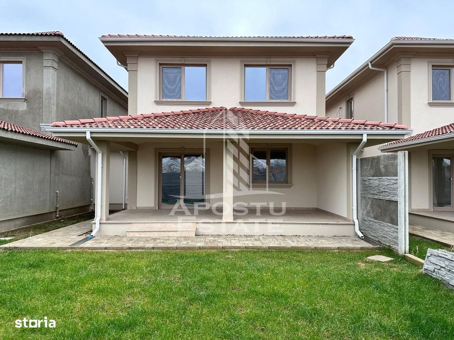 Locuinte la cheie despartite prin garaj Giroc