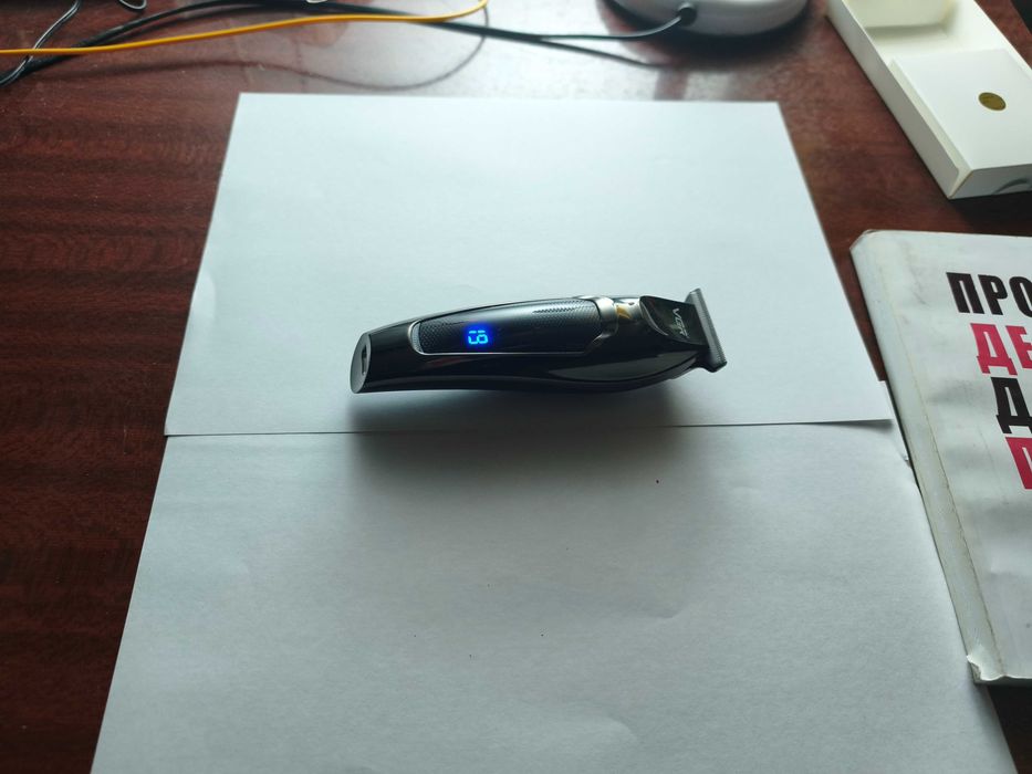 Машинка для стрижки волос