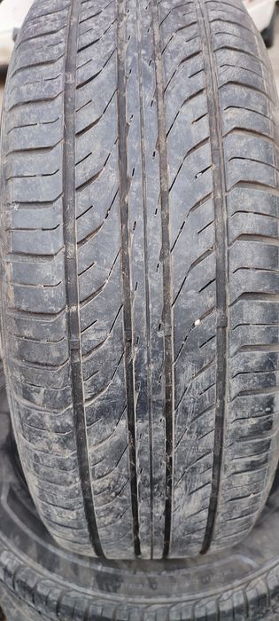 4 ta 215_65_R15 shina sotiladi