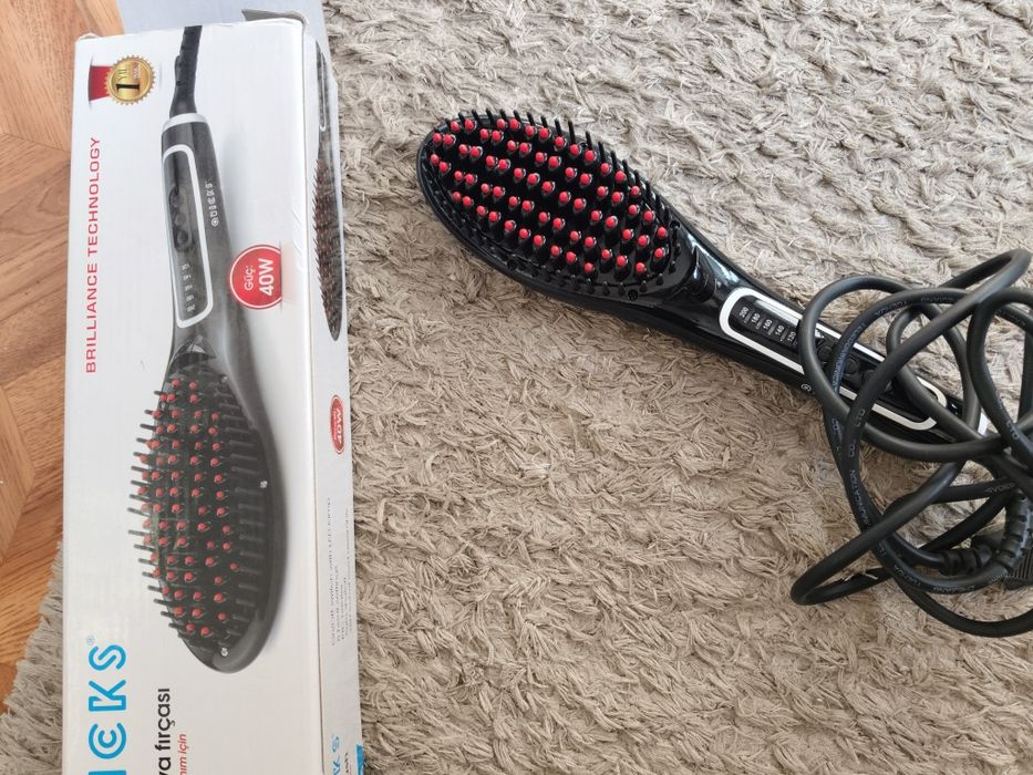 Выпрямитель расческа для укладки