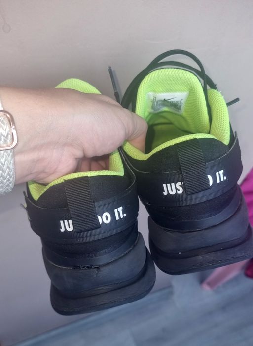 Оригинални Nike Crosscourt – детски обувки, 59 лв номер 38.5