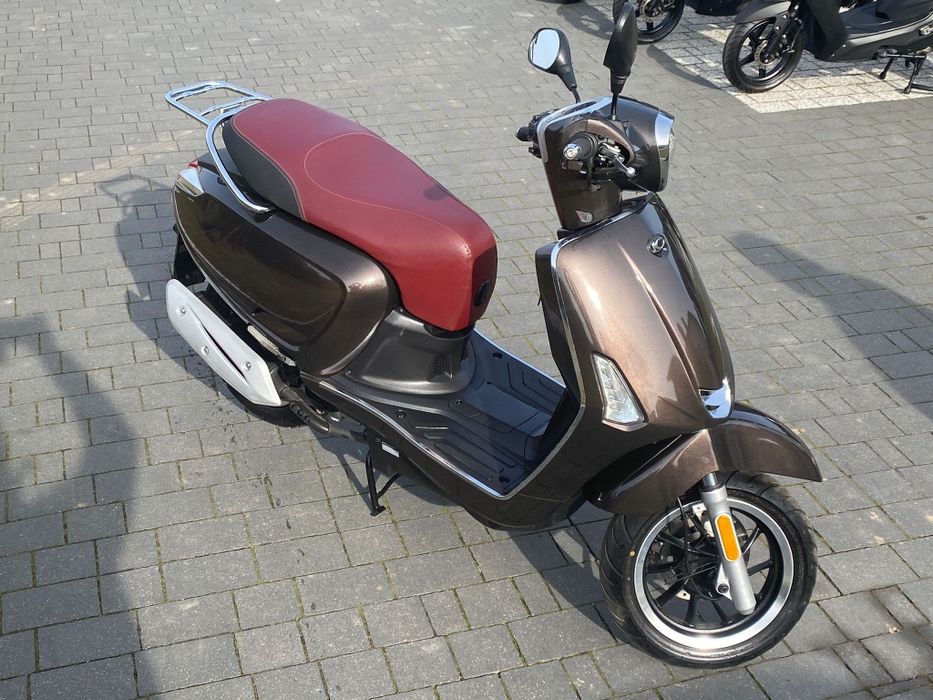 Scuter Kymco New Like 50  - Stil Vespa