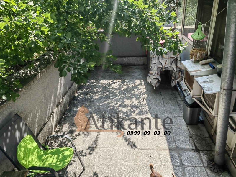 Продава се Тристаен апартамент в София, Красно село - 104 кв.м за 2020 €/кв.м - Снимка #11