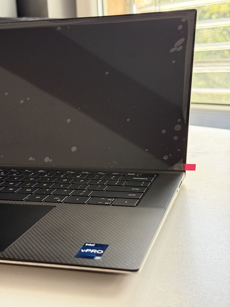 Dell Precision 5570 - i7 12th Gen, 32GB RAM