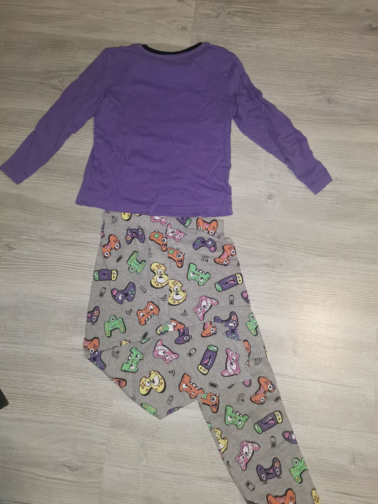 Pijamale Primark copii  nr. 110