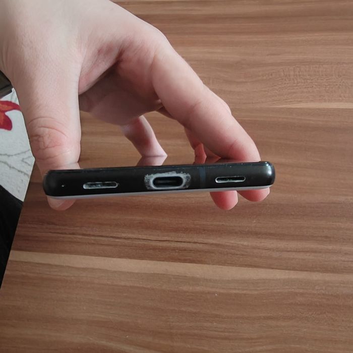 Google Pixel 6a, 128GB, 5G, OLED 6.1" – 599 lei
Google Pixel 6a,