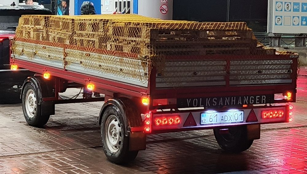 Прицеп двухосный с передней поворотной осью