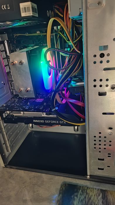 Игровой компьютер пк ddr 4 тянет все игры безрамочный экран