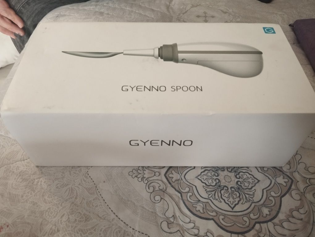 Gyenno Parkinson Spoon Lite v2.0