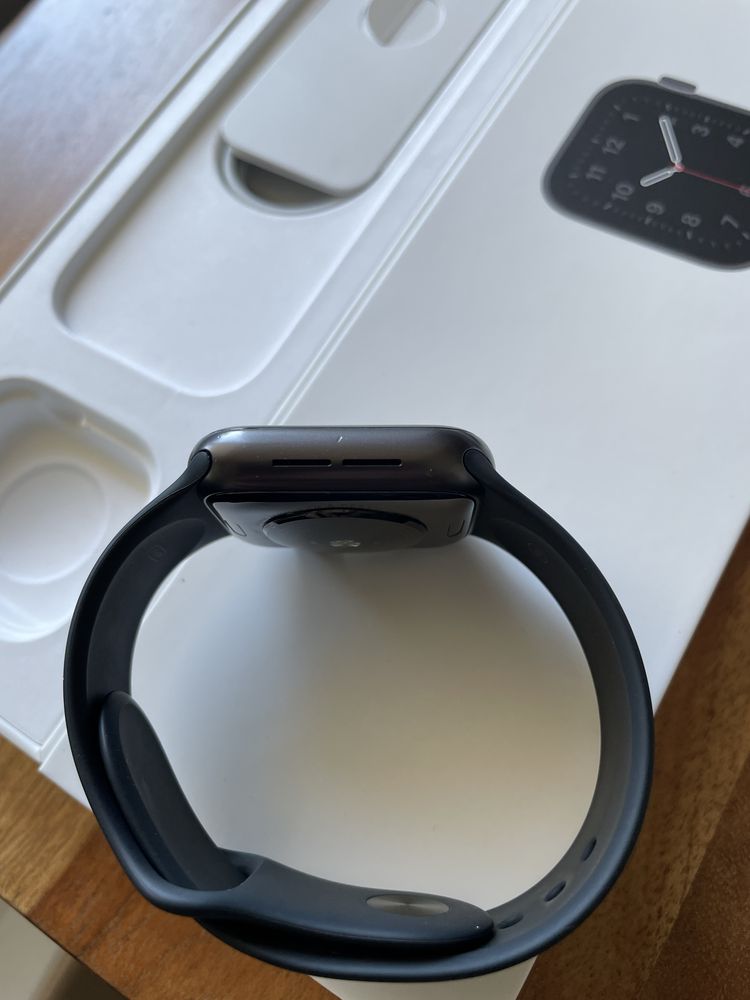 Apple watch SE 40mm GPS