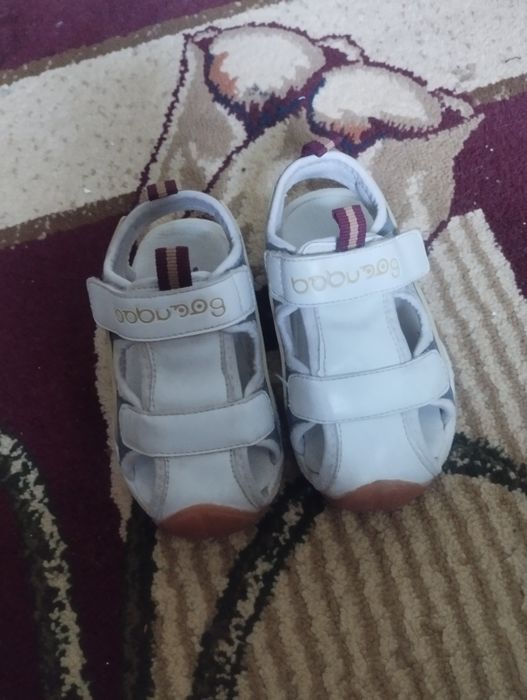 Босоножки на мальчика 22-23 размер