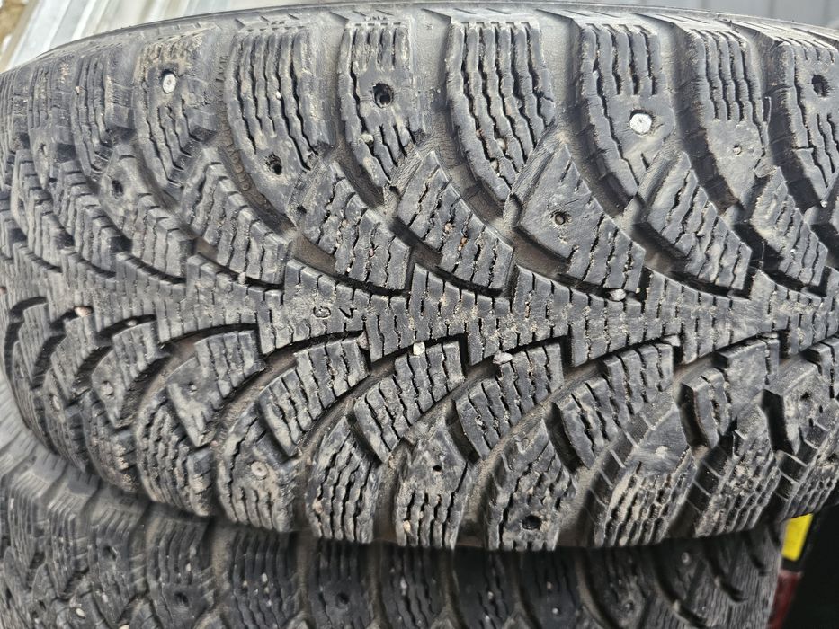 Шины зимние Nordman 185/65  R 15, б/у
