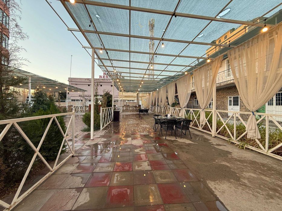 buxoroda SAODAT RESTORANT sotiladi