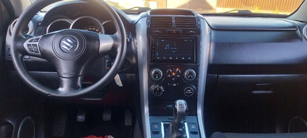 Suzuki grand vitara 1.9 Diesel Ddis 4x4 Cutie de viteze manuală.