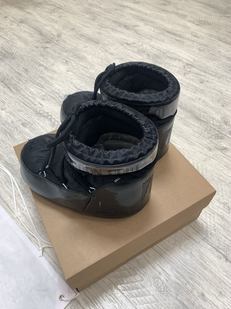 Продам Moonboot Оригинал Зимние ботинки
