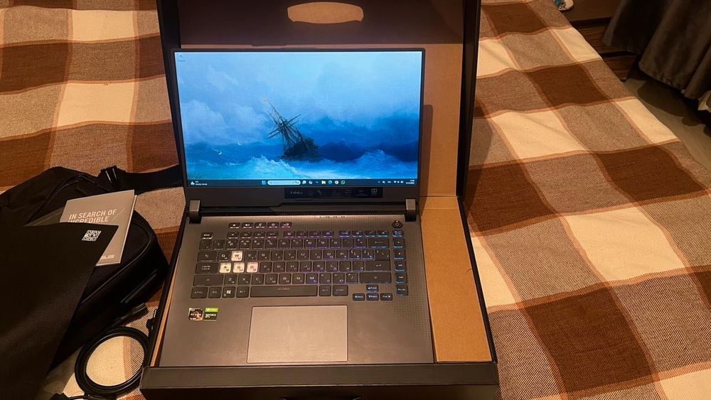 игровой ноутбук ASUS ROG Strix G15 (G513IH).