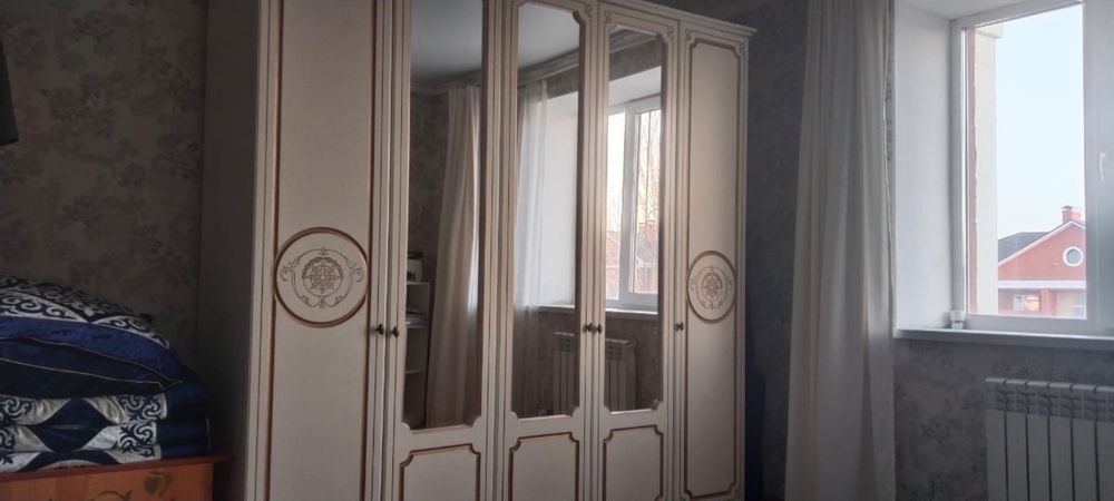 Срочно продам шифонер