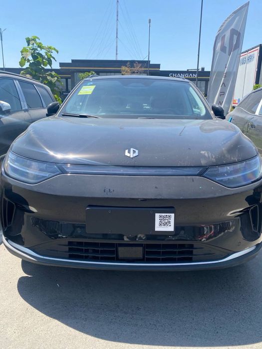 Leapmotor c11 580km probegli,  3 yil garantiya+prilojinya russifikats