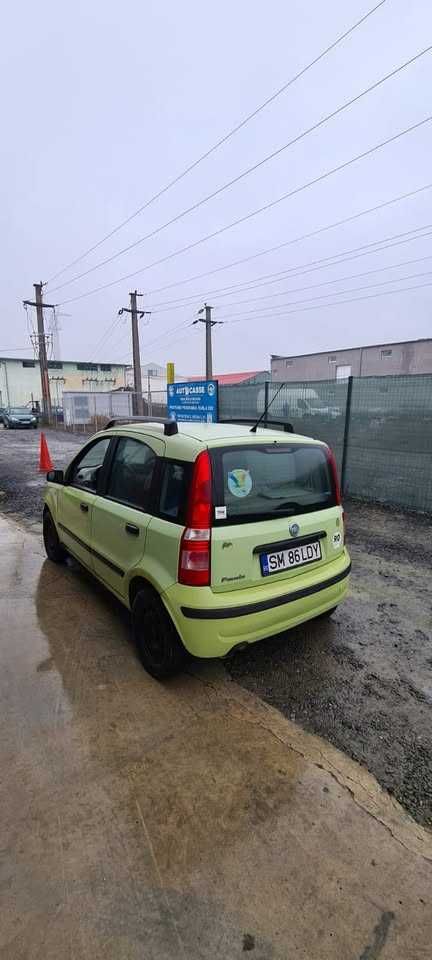 Dezmembram Fiat Panda an 2006 motor 1.2 i