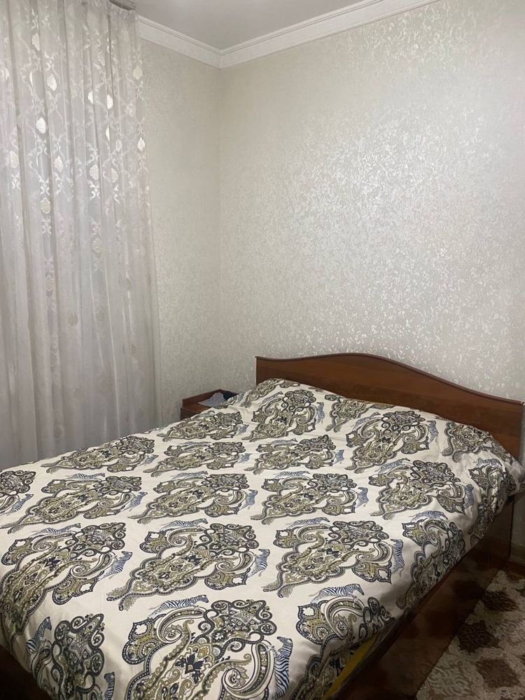 Себзор, Тахтапулда 5 хонали квартира
