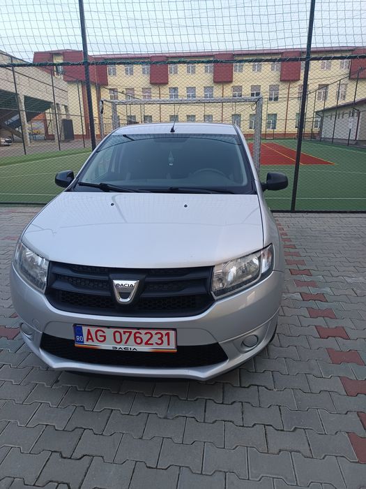 Sandero2014motor0.9enzina,A.c,servo..pret3400Euro neg.