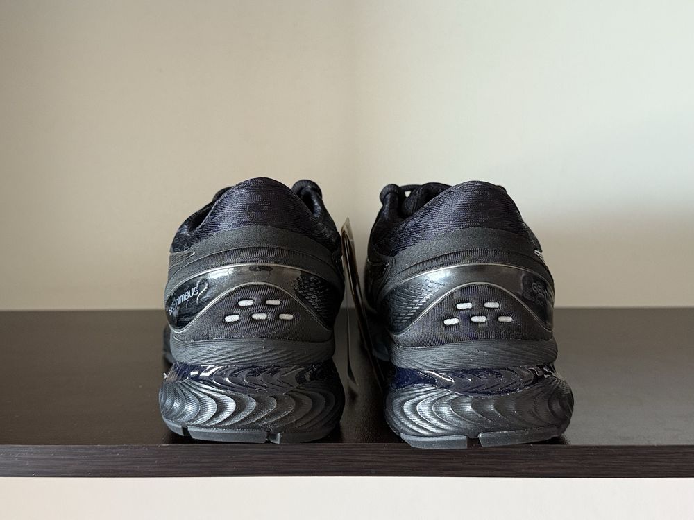 Asics GEL-NIMBUS 22/ 40номер 25см Стелка Нови с Кутия