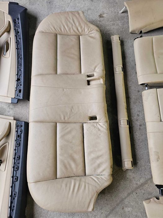 Кожен салон Ф10 Бмв Bmw F10  на части кори задна седалка изофикс