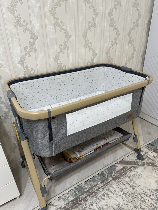 Продам детскую кроватку