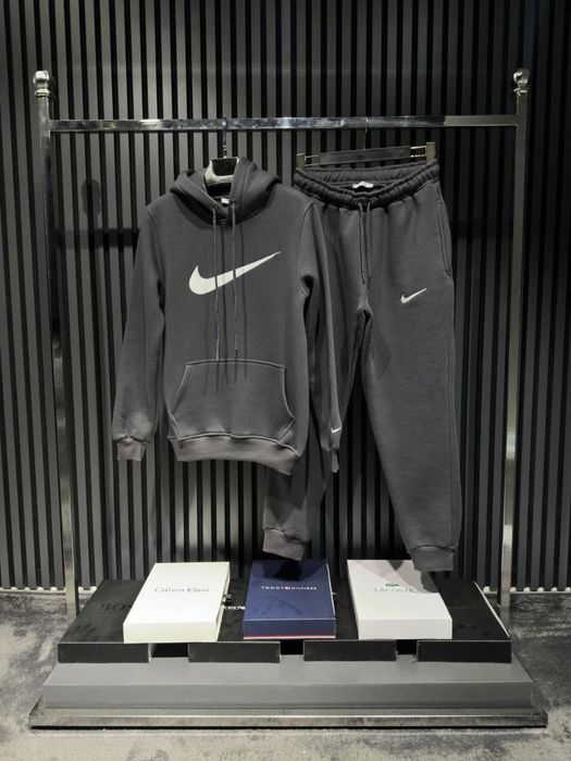 Trening barbati nike