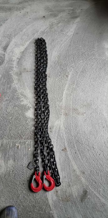 Vând lanțuri ancorare de 6 metri