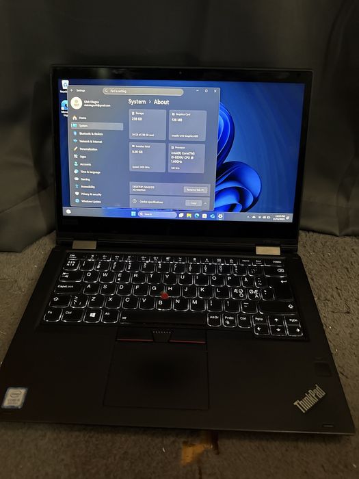 Lenovo x380 Yoga