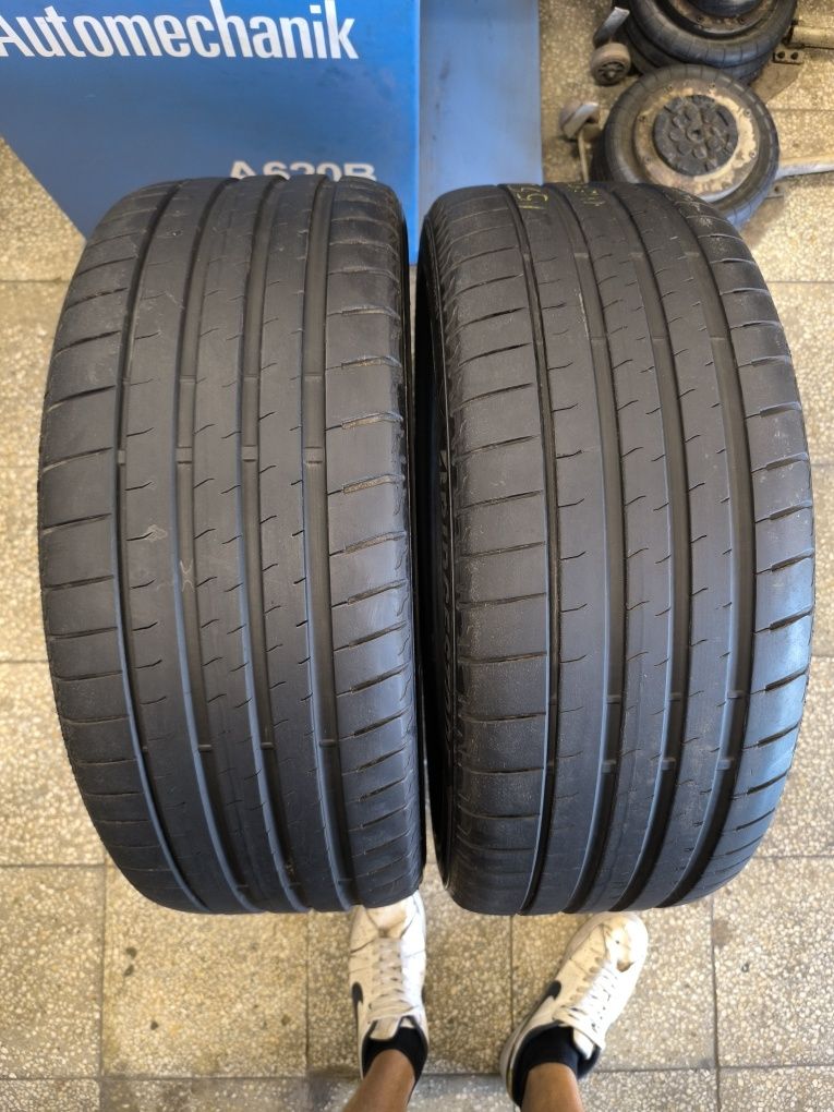 245 45 20 Bridgestone Летни 2бр.