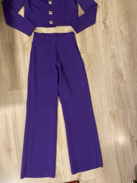 Спортно елегантен костюм s