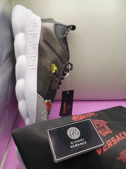 Adidași Chain Reaction Black Flower Print