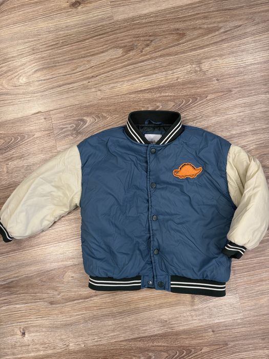 Детская верхняя одежда на мальчика и девочку