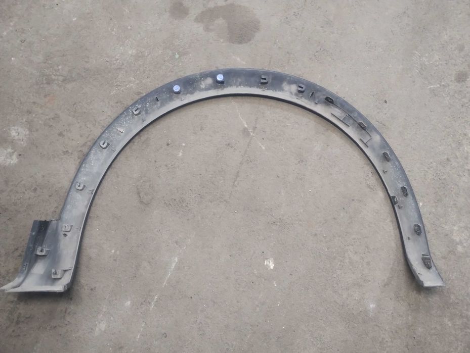 Предна лява вежда за peugeot 3008  mk2