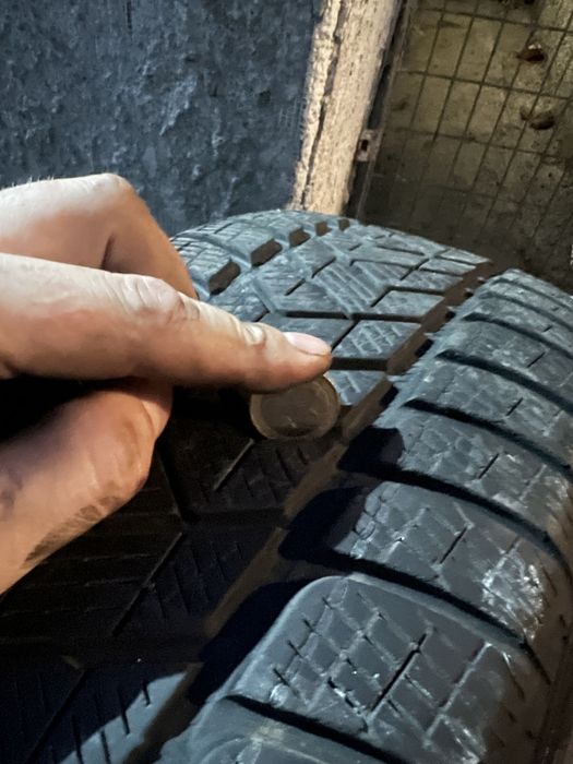 Зимни гуми Pireli 215/65/17 подходящи за SUV