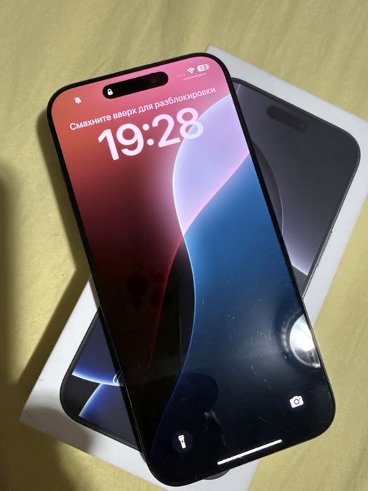 Iphone 16promax qora