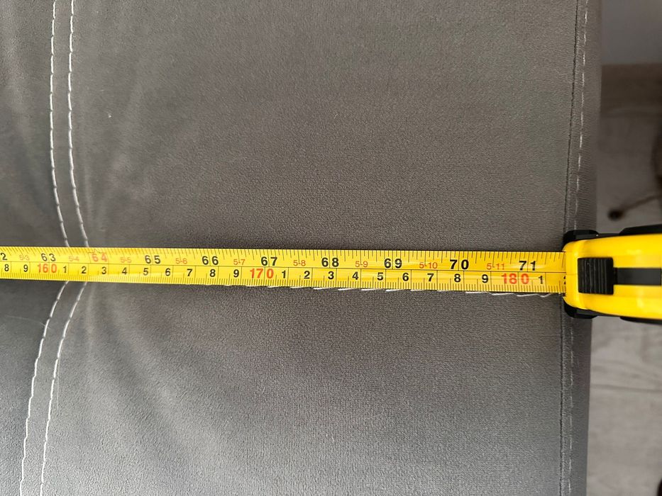 Разтегателен диван