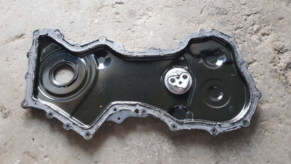 Capac distributie Renault 2.0 DCI M9R Trafic Vivaro Laguna 3