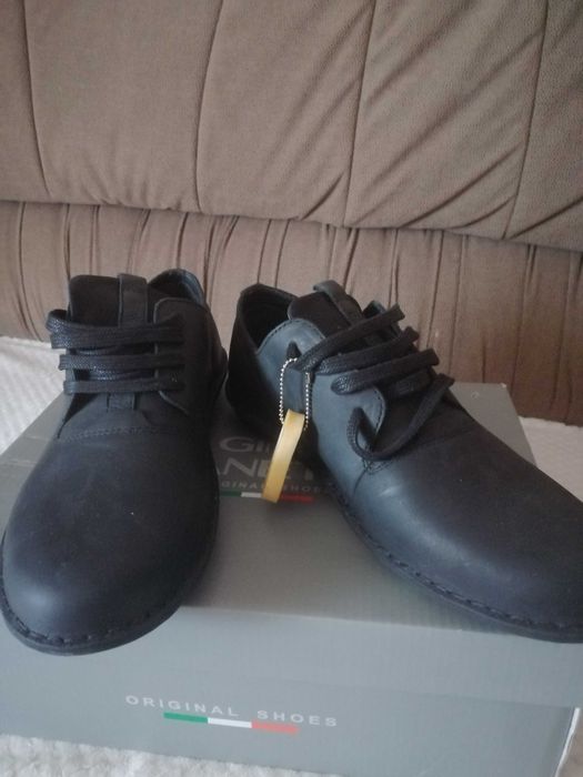 Pantofi barbati TBS masura 42 si papuci dama oxypas masura 39